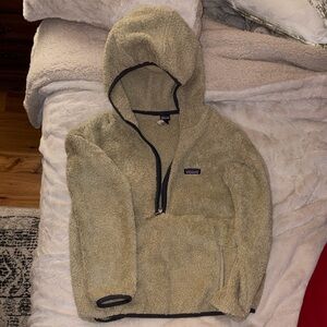 Patagonia women’s log gotos hoodie 1/2 zip up